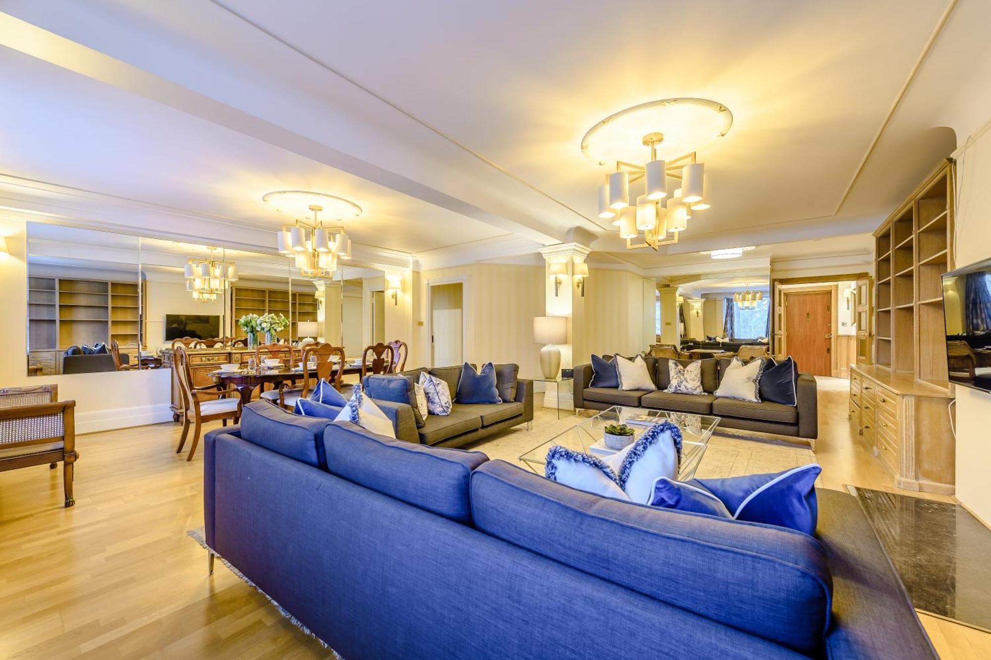 Strathmore Court Apartament Londra