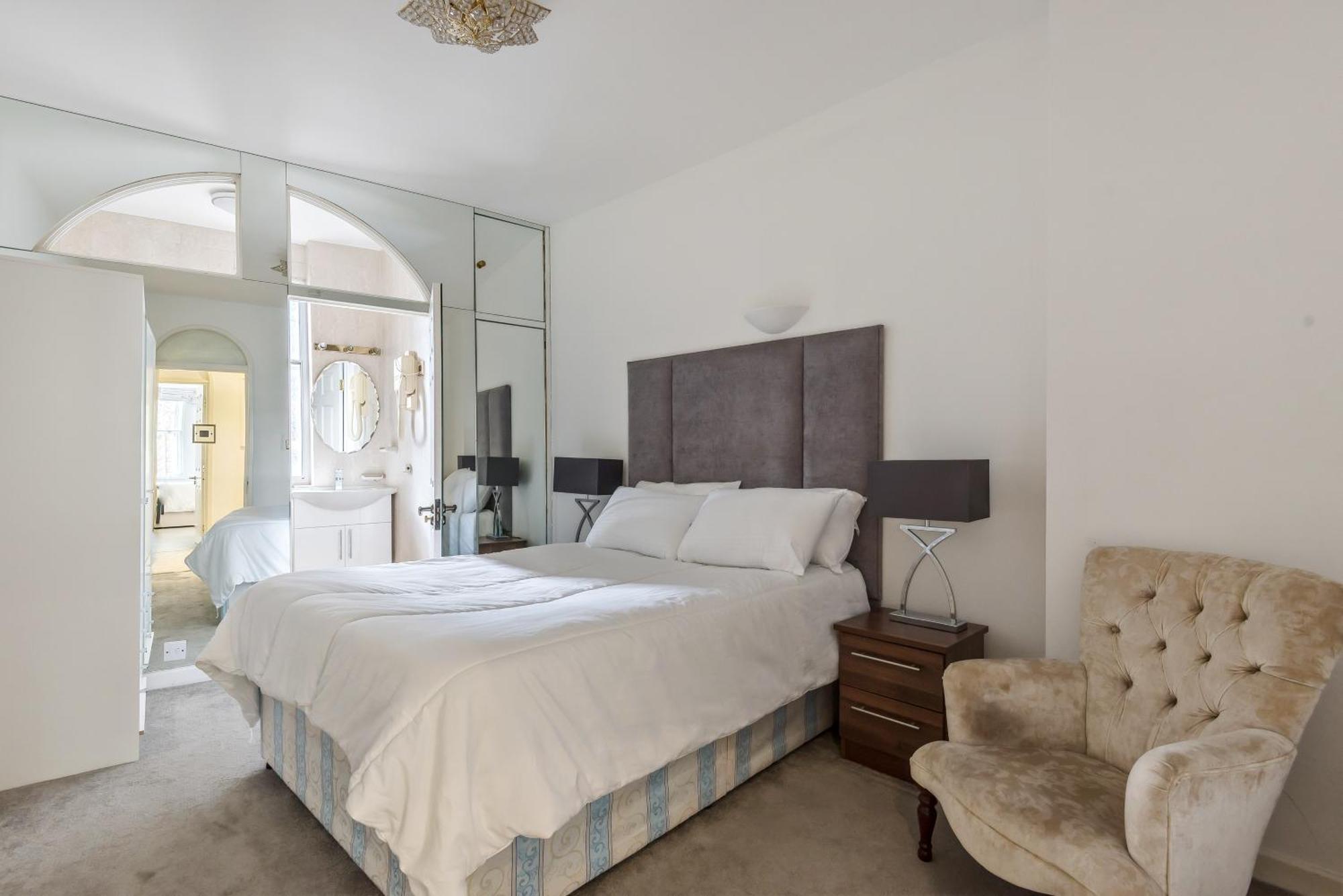 Apartament Strathmore Court *
