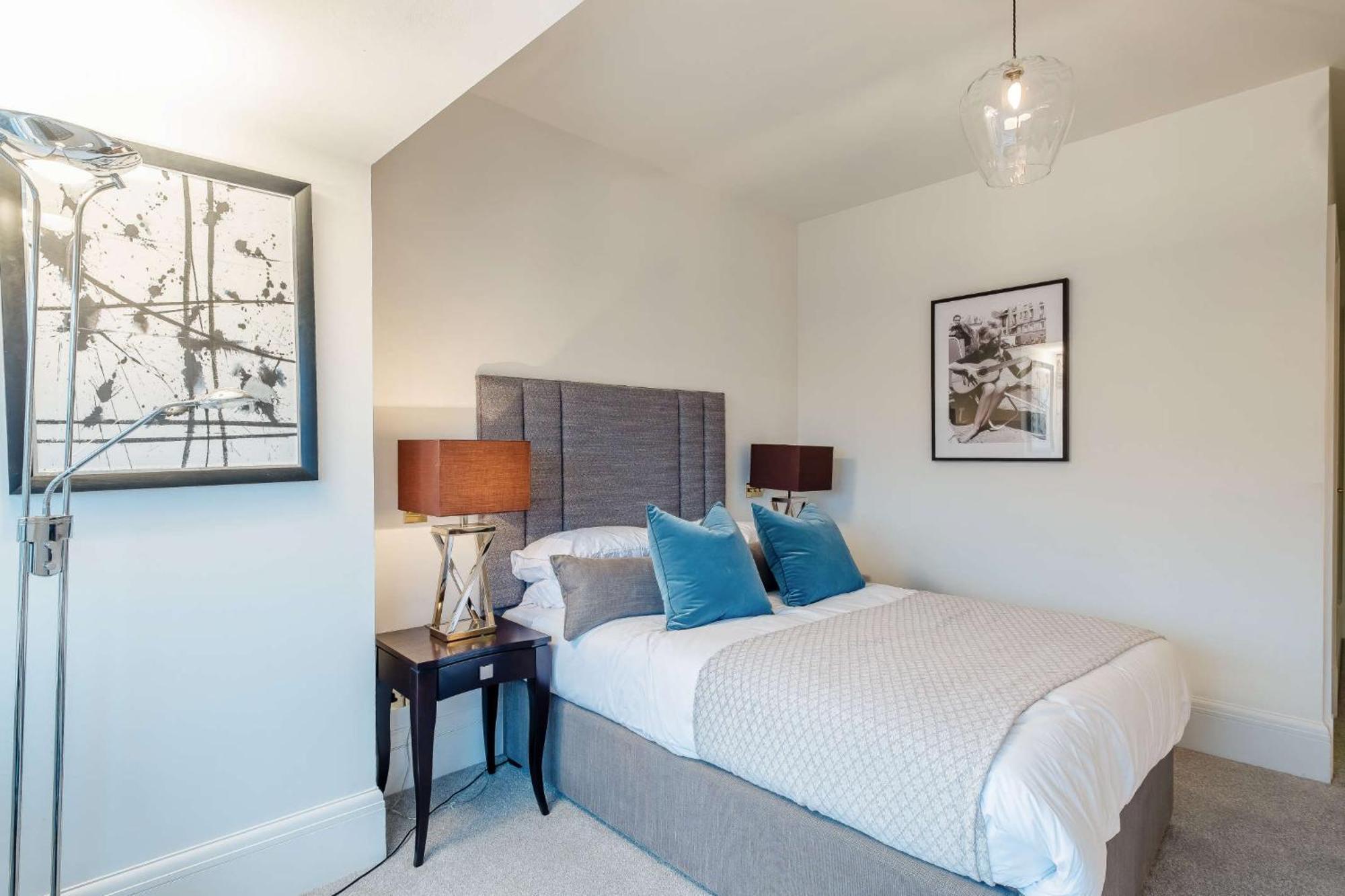 Apartament Strathmore Court Londra