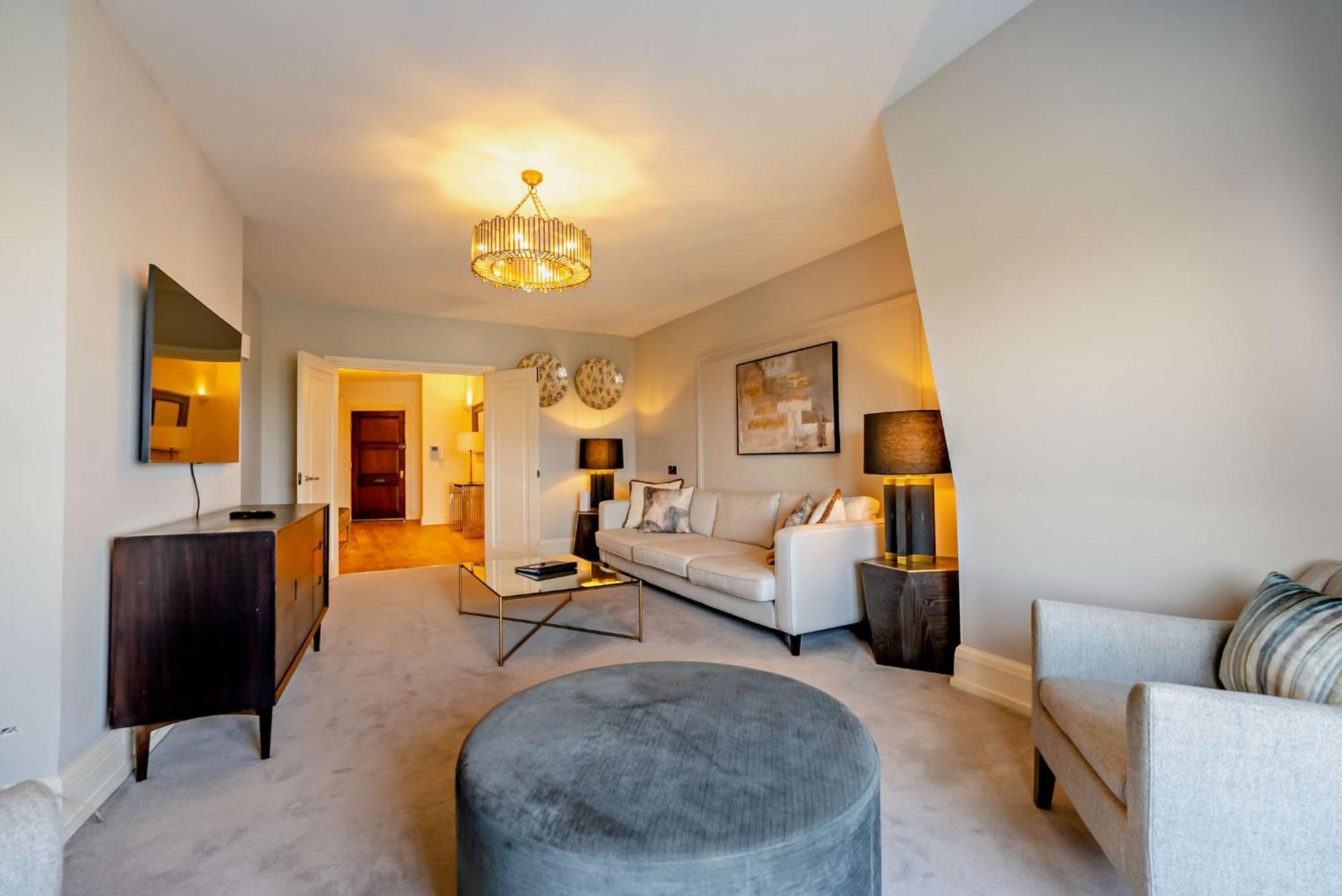 Strathmore Court Apartament Londra